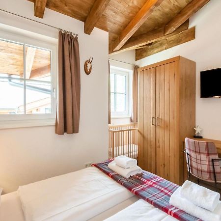 Holiday Home In Niedernsill With Sauna Bagian luar foto