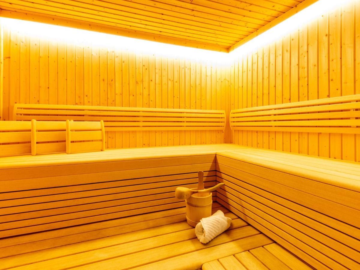 Holiday Home In Niedernsill With Sauna Bagian luar foto
